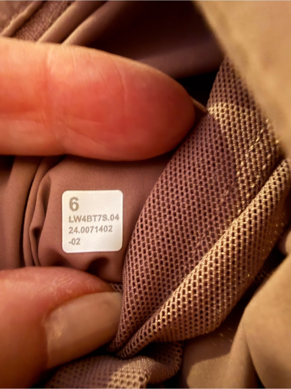 Lululemon Another Mile Vest Twilight Rose PrimaLoft Hooded Size 6 - Picture 11 of 11